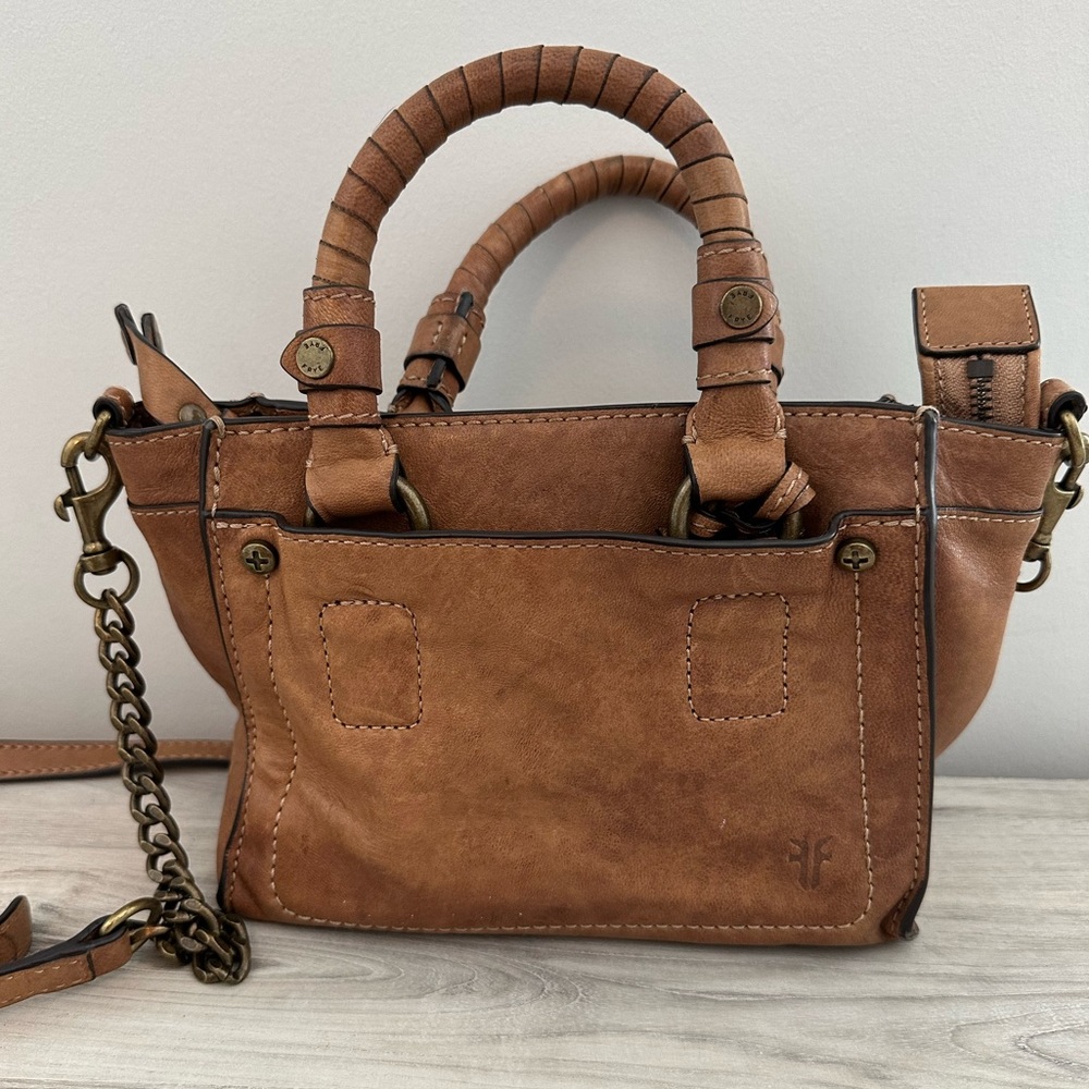 Tan/cognac leather Frye crossbody satchel